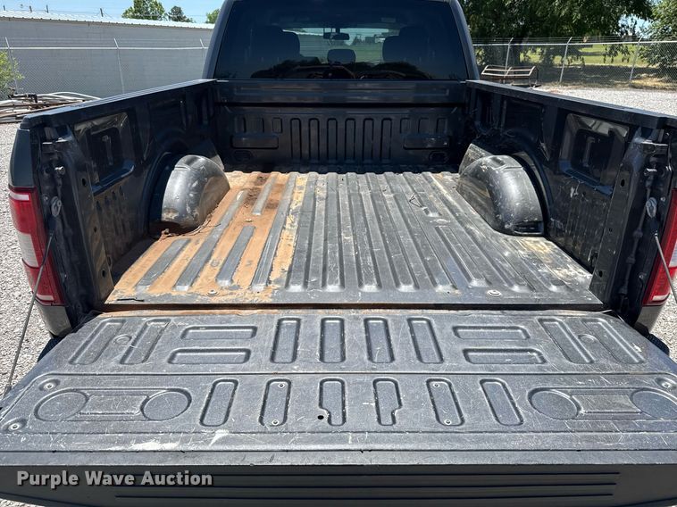 image for item EJ8785 2019 Ford F150 SuperCab pickup truck