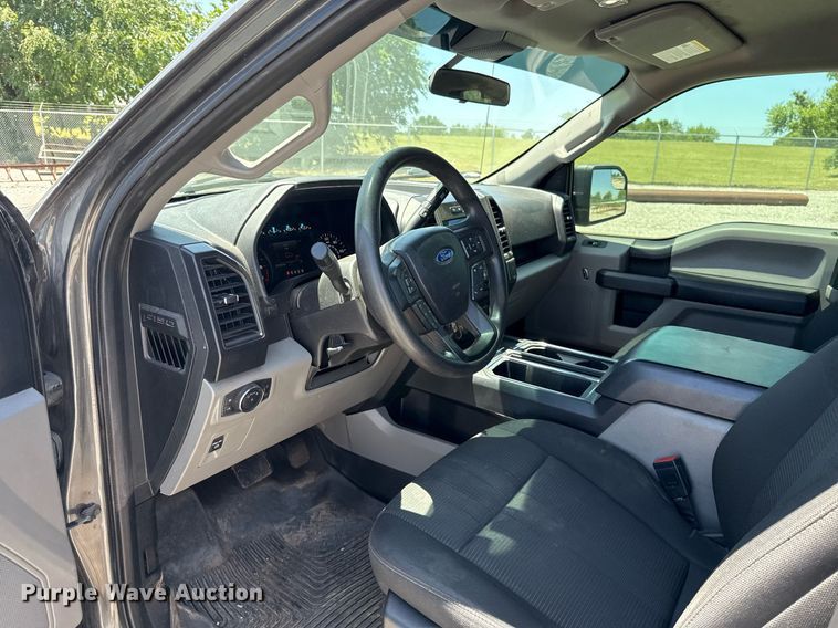 image for item EJ8785 2019 Ford F150 SuperCab pickup truck