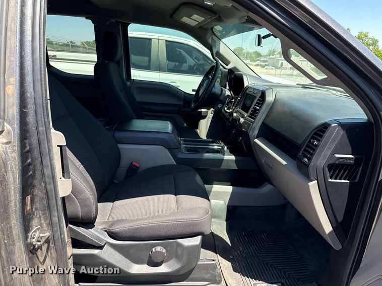 image for item EJ8785 2019 Ford F150 SuperCab pickup truck