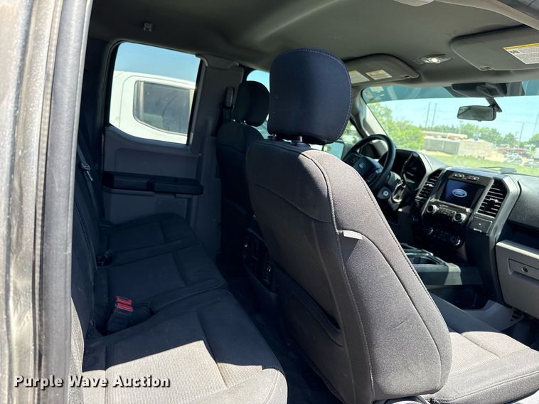 image for item EJ8785 2019 Ford F150 SuperCab pickup truck