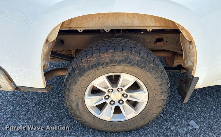 image for item EJ8786 2019 Chevrolet Silverado 1500 Double Cab pickup truck