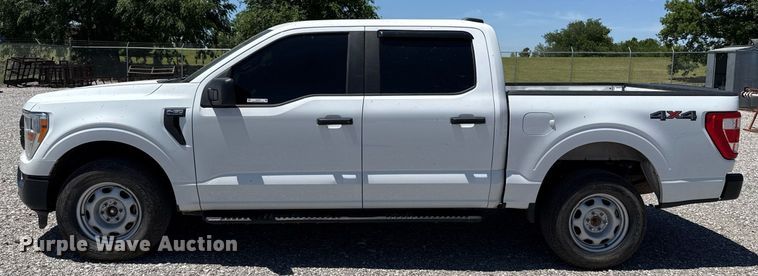 image for item EJ8787 2022 Ford F150 SuperCrew pickup truck