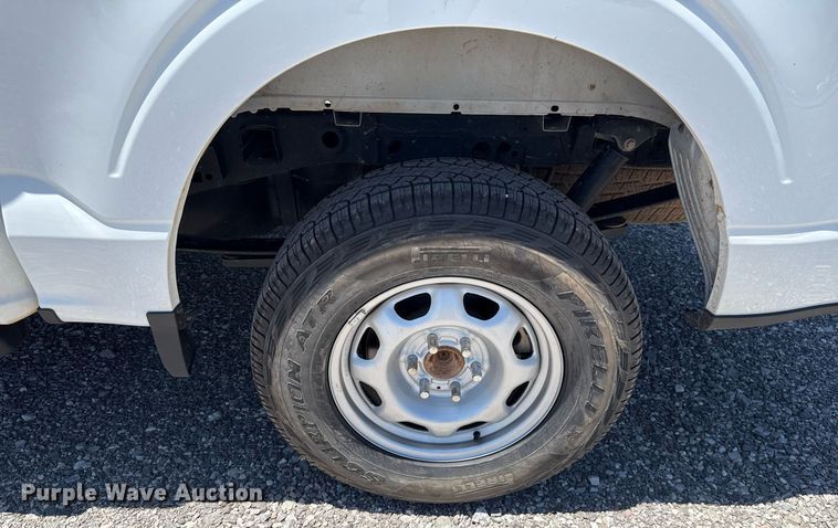 image for item EJ8787 2022 Ford F150 SuperCrew pickup truck