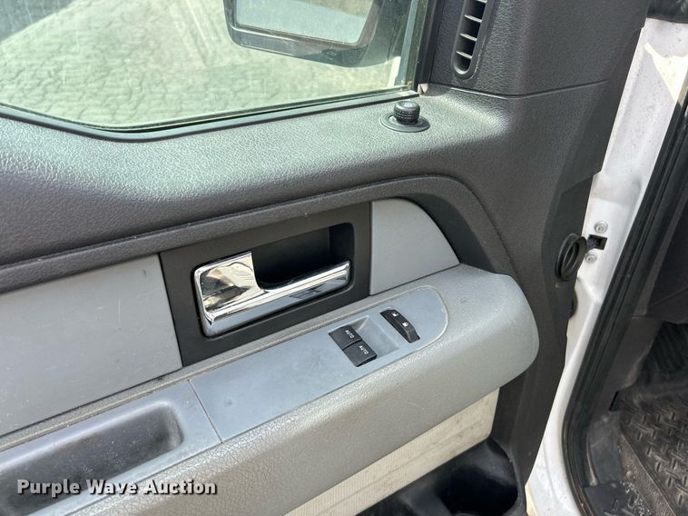 image for item EK2967 2013 Ford F150 XL pickup truck