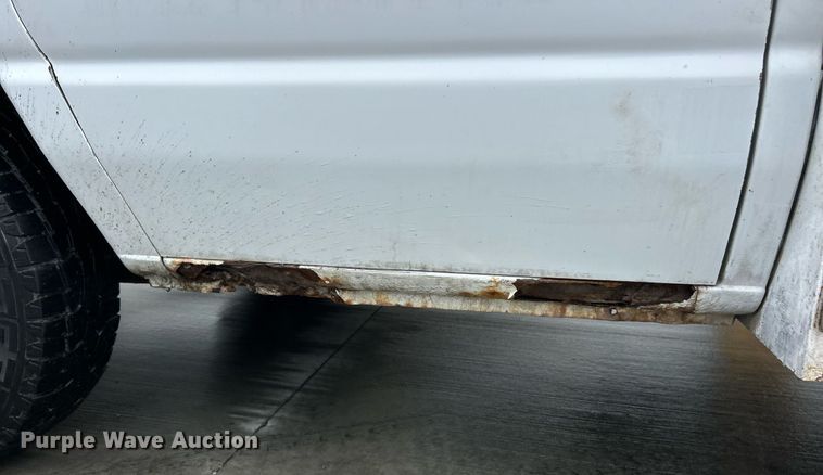 image for item EK2998 2011 Ford E350 Super Duty utility van