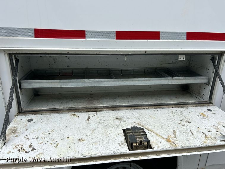 image for item EK2998 2011 Ford E350 Super Duty utility van