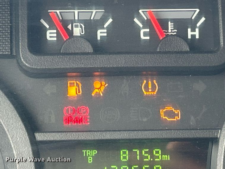 image for item EK2998 2011 Ford E350 Super Duty utility van