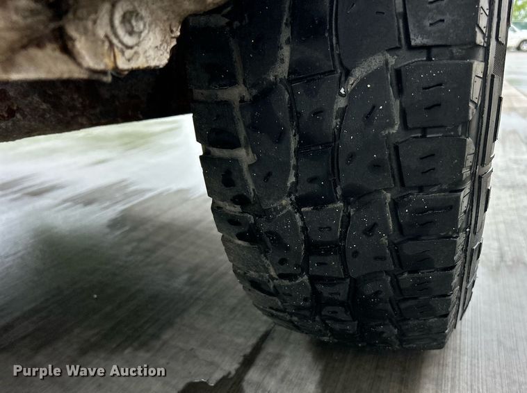 image for item EK2998 2011 Ford E350 Super Duty utility van