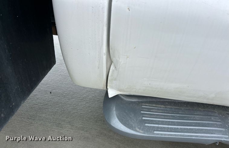 image for item EK2999 2003 Ford F550 Super Duty flatbed truck