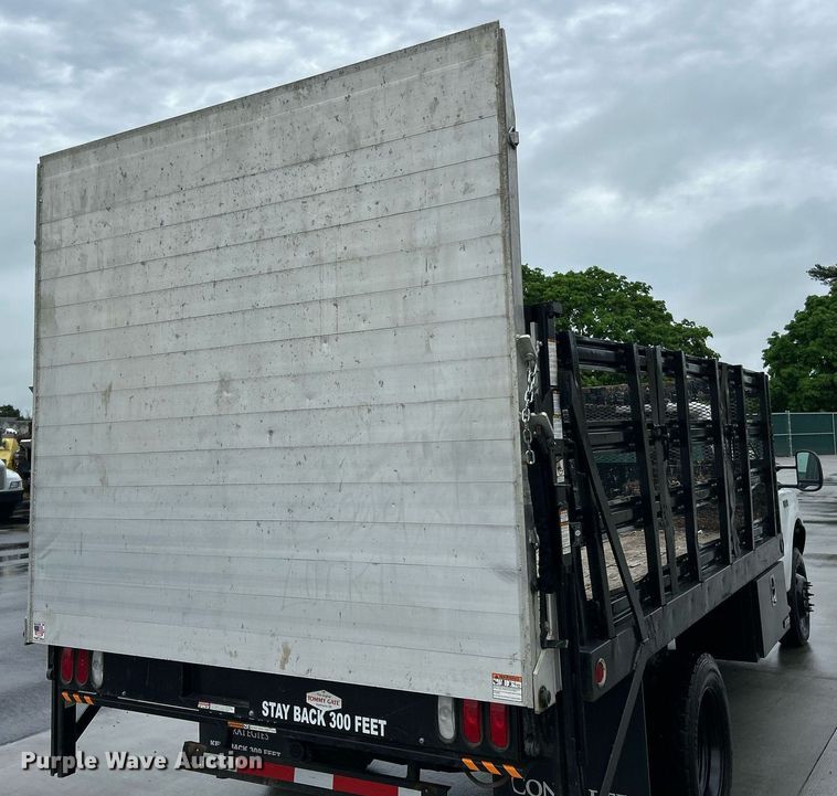 image for item EK2999 2003 Ford F550 Super Duty flatbed truck