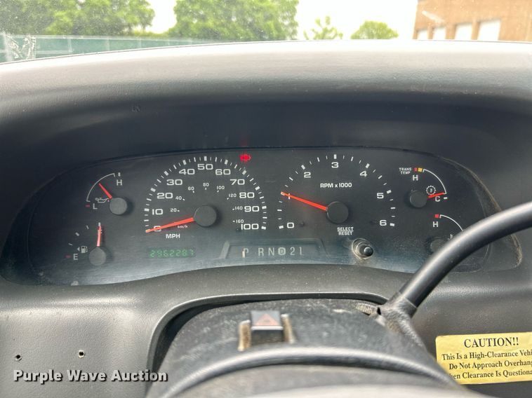 image for item EK2999 2003 Ford F550 Super Duty flatbed truck