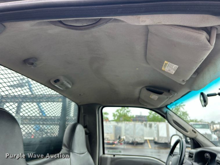 image for item EK2999 2003 Ford F550 Super Duty flatbed truck