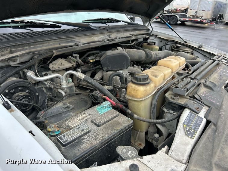 image for item EK2999 2003 Ford F550 Super Duty flatbed truck