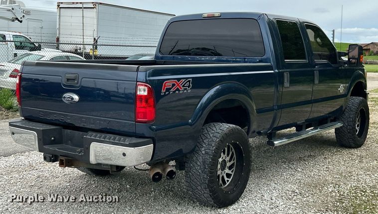 image for item EK3003 2014 Ford F250 Super Duty XLT Crew Cab pickup truck