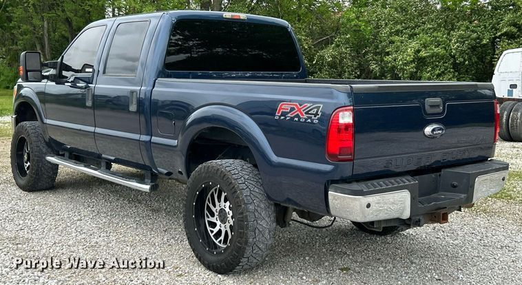 image for item EK3003 2014 Ford F250 Super Duty XLT Crew Cab pickup truck