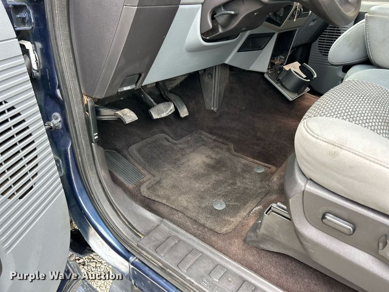 image for item EK3003 2014 Ford F250 Super Duty XLT Crew Cab pickup truck