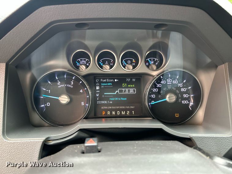 image for item EK3003 2014 Ford F250 Super Duty XLT Crew Cab pickup truck