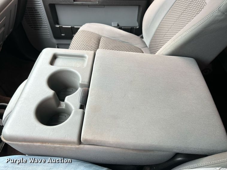 image for item EK3003 2014 Ford F250 Super Duty XLT Crew Cab pickup truck