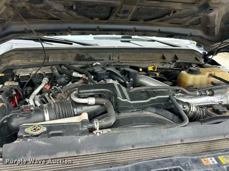 image for item EK3003 2014 Ford F250 Super Duty XLT Crew Cab pickup truck