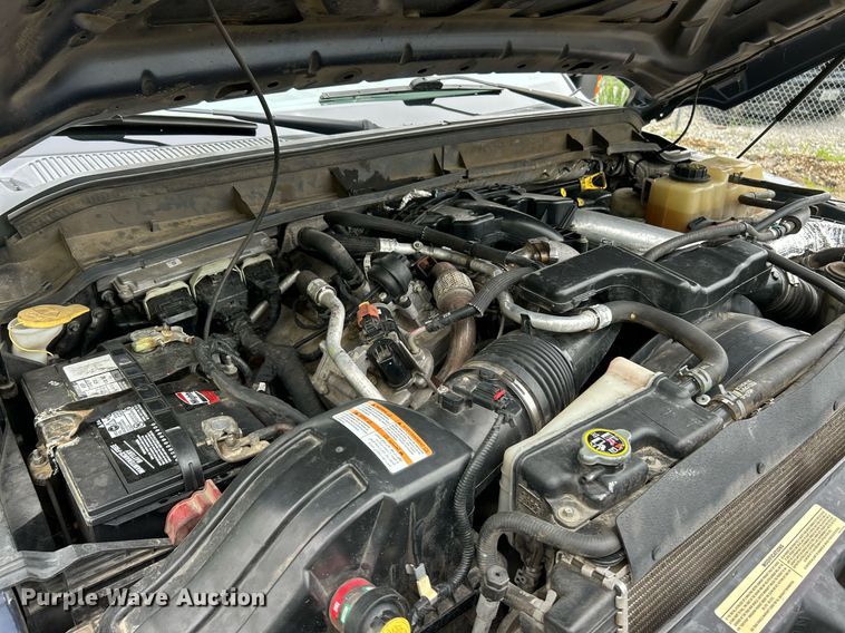 image for item EK3003 2014 Ford F250 Super Duty XLT Crew Cab pickup truck