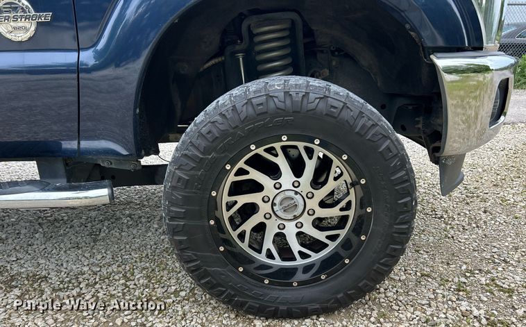 image for item EK3003 2014 Ford F250 Super Duty XLT Crew Cab pickup truck