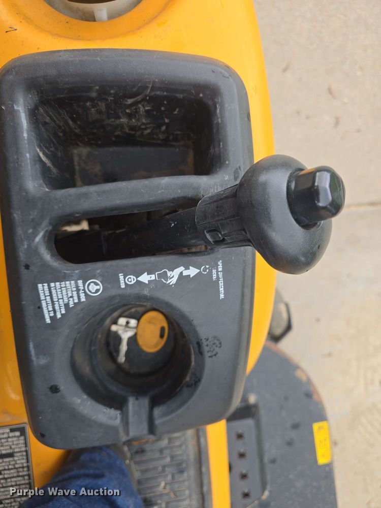 image for item EK5209 2017 Cub Cadet XT3 GSX lawn mower