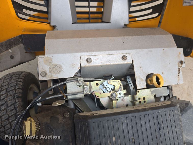 image for item EK5209 2017 Cub Cadet XT3 GSX lawn mower