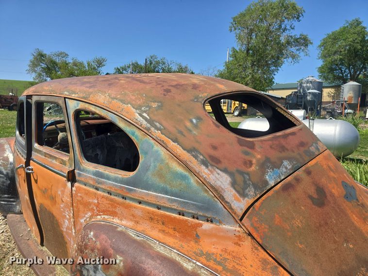 image for item EK5211 1941 Plymouth Deluxe P12 sedan