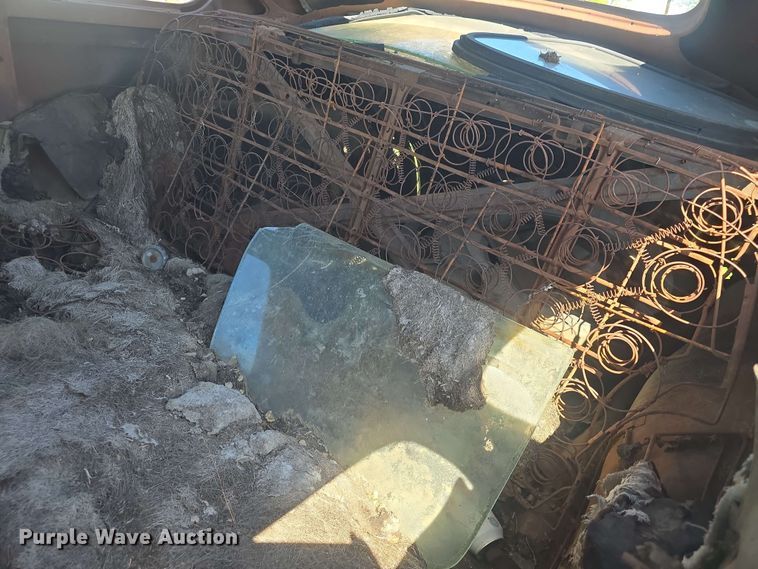 image for item EK5211 1941 Plymouth Deluxe P12 sedan