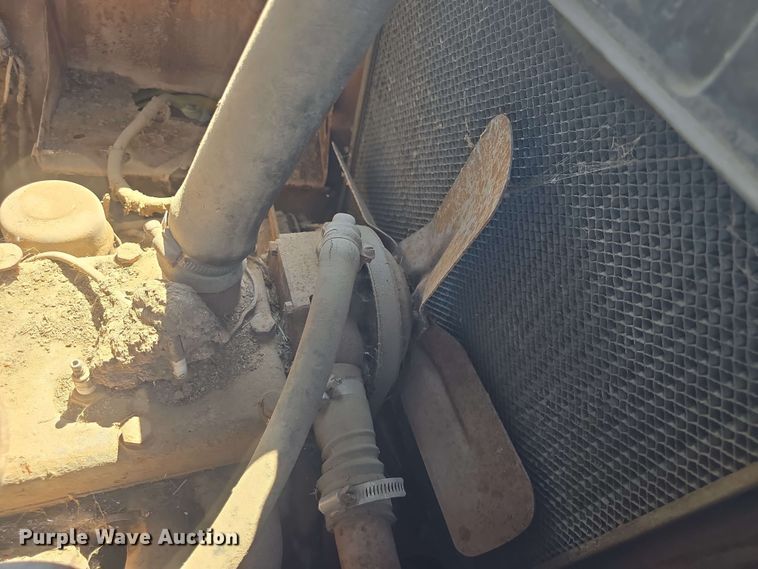 image for item EK5211 1941 Plymouth Deluxe P12 sedan