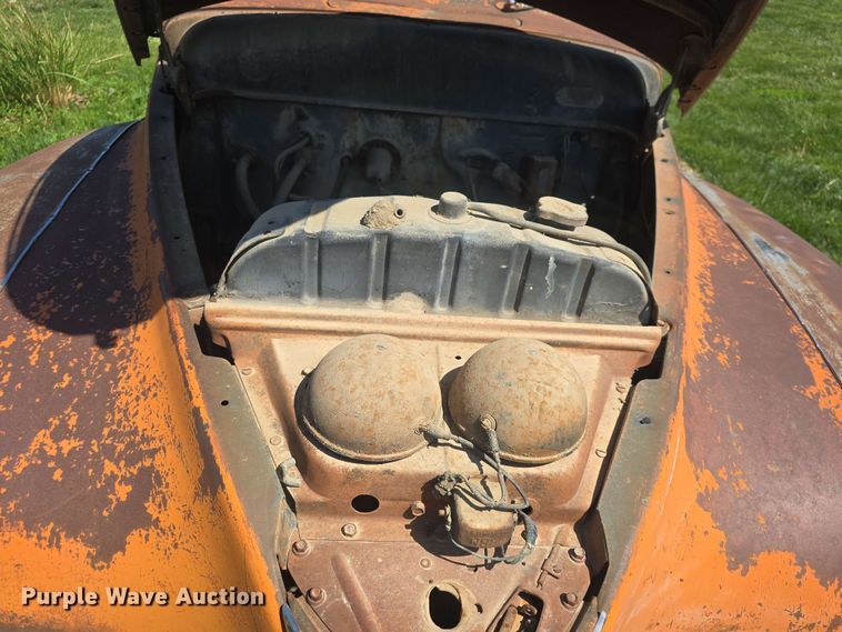 image for item EK5211 1941 Plymouth Deluxe P12 sedan