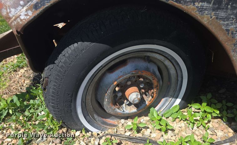 image for item EK5211 1941 Plymouth Deluxe P12 sedan