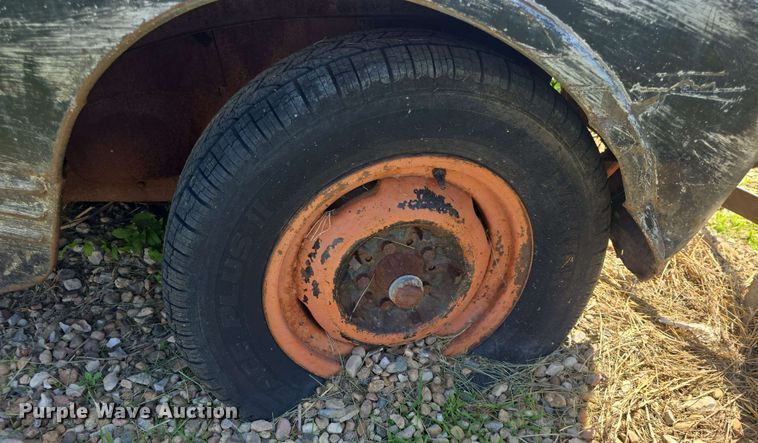 image for item EK5211 1941 Plymouth Deluxe P12 sedan