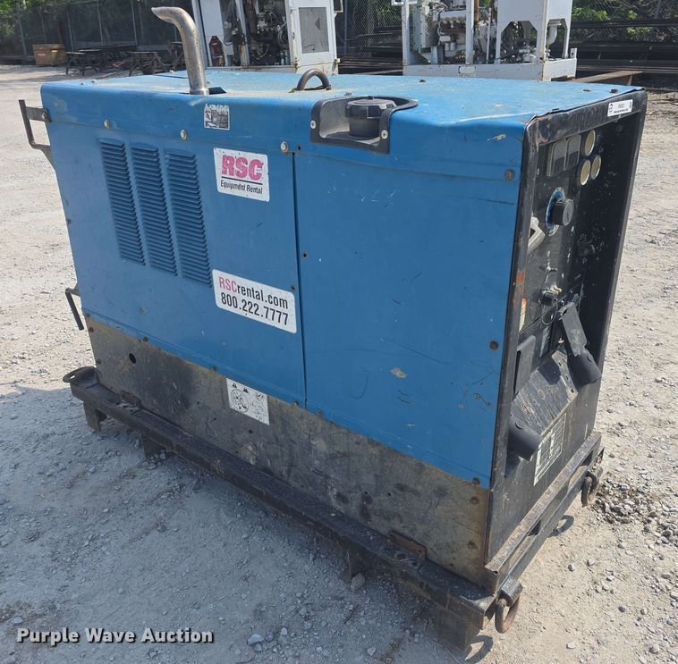 image for item EK5221 Miller Big Blue 500D welder/generator