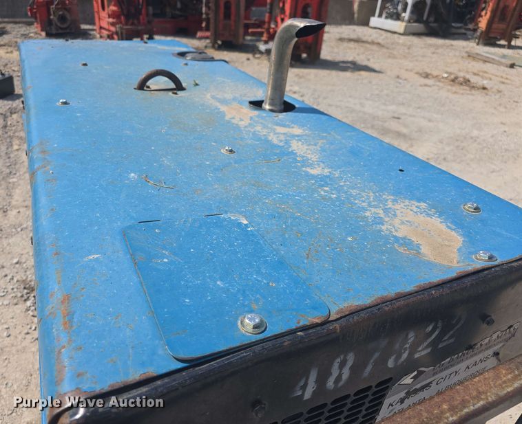 image for item EK5221 Miller Big Blue 500D welder/generator