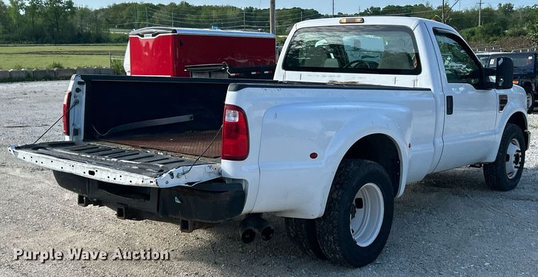 image for item EK8029 2008 Ford F350 Super Duty XL pickup truck