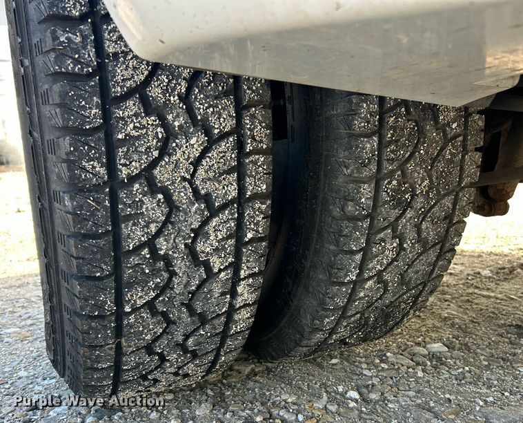 image for item EK8029 2008 Ford F350 Super Duty XL pickup truck