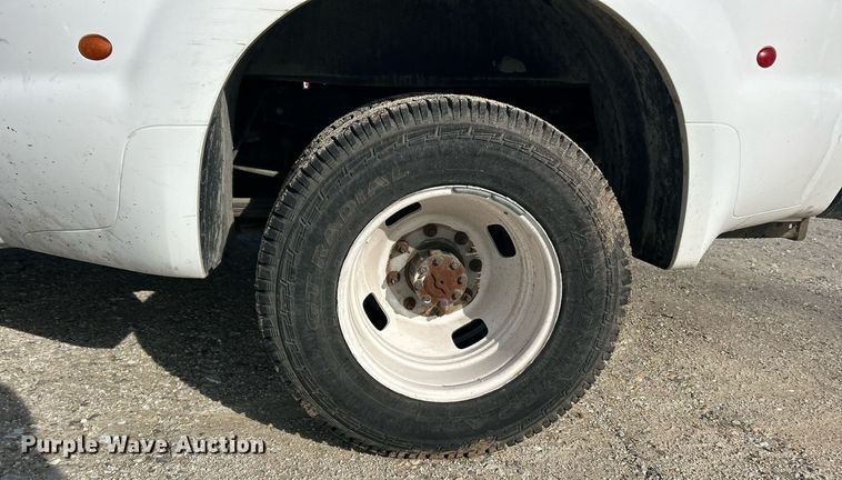 image for item EK8029 2008 Ford F350 Super Duty XL pickup truck