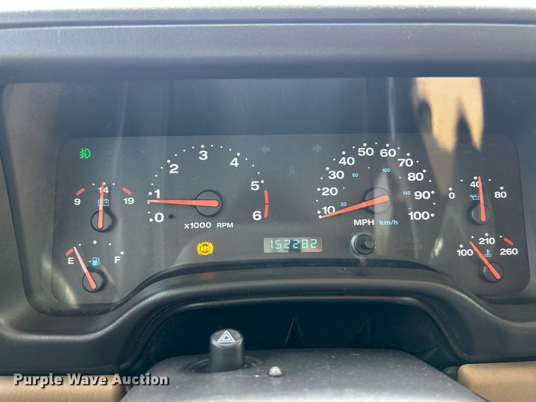 image for item EK8031 2001 Jeep Wrangler Sahara SUV