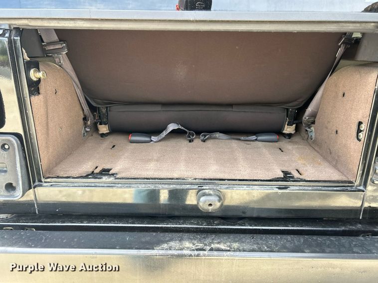 image for item EK8031 2001 Jeep Wrangler Sahara SUV