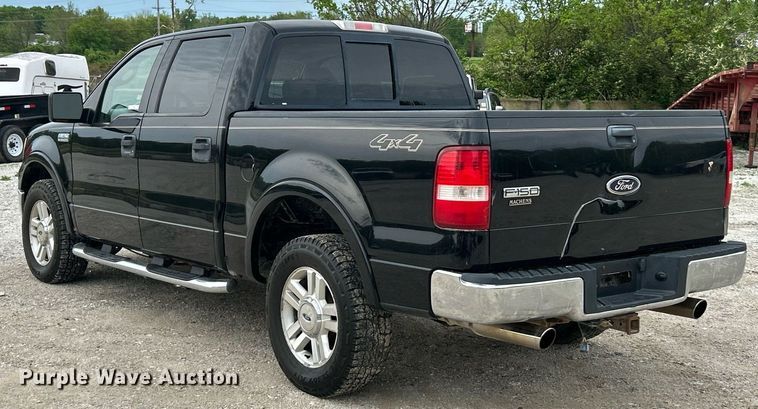 image for item EK8032 2004 Ford F150 Lariat SuperCrew pickup truck
