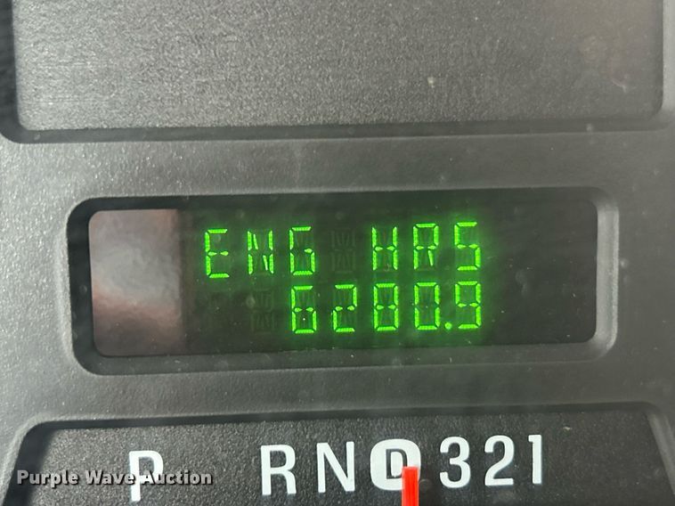 image for item EK8033 2005 Ford F350 Super Duty XL pickup truck