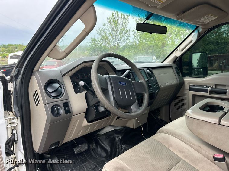image for item EK8034 2008 Ford F250 Super Duty XL SuperCab pickup truck