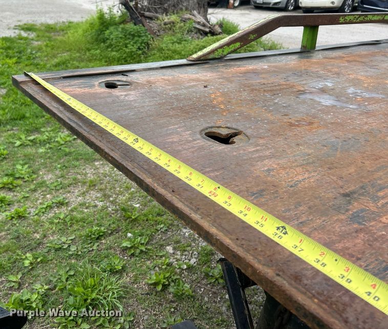 image for item EK8036 2005 International 4300 rollback truck