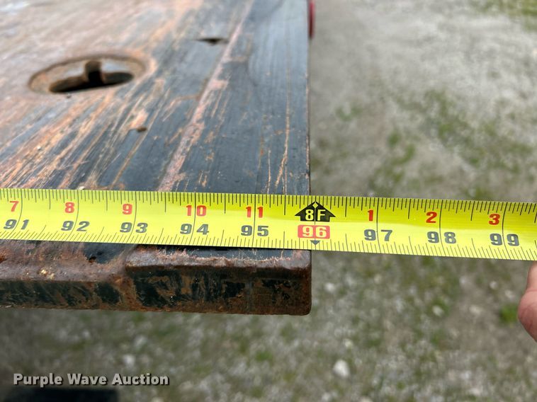 image for item EK8036 2005 International 4300 rollback truck