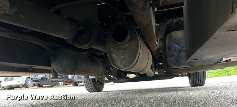 image for item EK8036 2005 International 4300 rollback truck