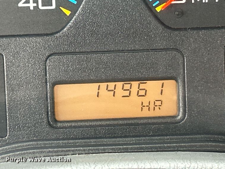 image for item EK8036 2005 International 4300 rollback truck