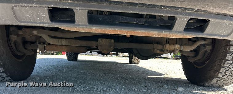 image for item EK8058 2005 Ford Excursion Limited SUV