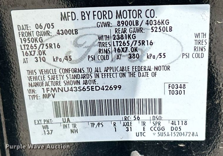 image for item EK8058 2005 Ford Excursion Limited SUV