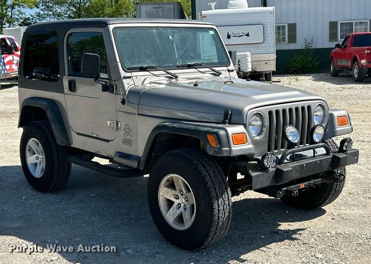image for item EK8059 2000 Jeep Wrangler SUV